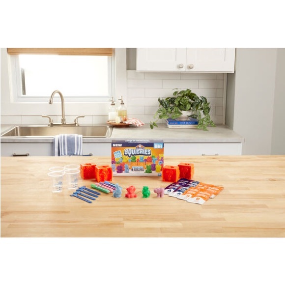 Elmer's 4ct Squishies Character Activity Kit NIB - Picture 2 of 2
